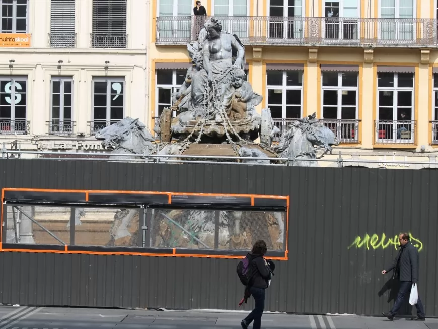 Lyon : les longs travaux de la fontaine Bartholdi ont d&eacute;but&eacute;