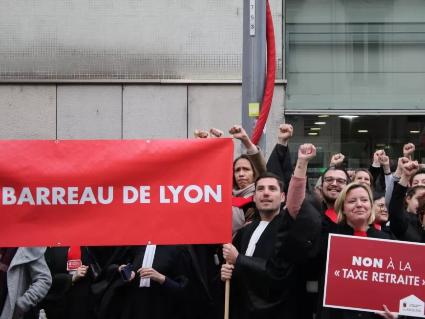 Lyon : les avocats envisagent "une opération judiciaire contre l'Etat"