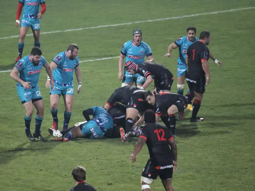 Une avalanche d'essais pour le LOU Rugby face à Grenoble (57-13)