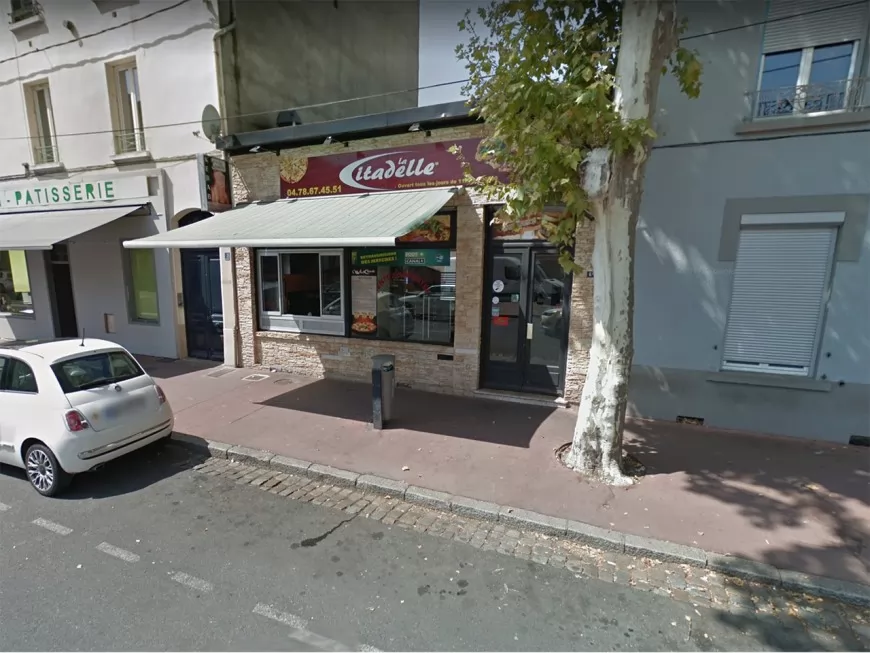 Trois blessés dans une fusillade dans un kebab près de Lyon