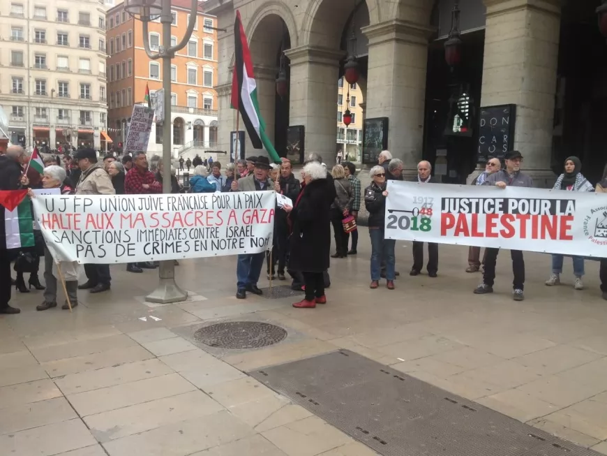 Une centaine de personnes réunies à Lyon pour une manifestation pro-Palestinienne
