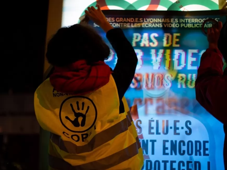 Une nouvelle action anti pub ce lundi dans les rues de la Métropole de Lyon