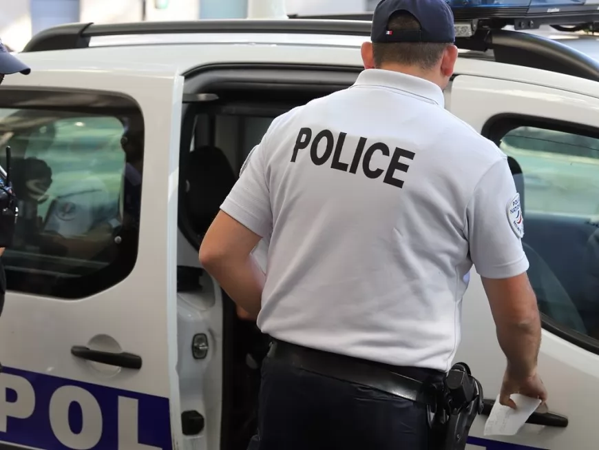 Lyon : deux policiers mis en examen pour vol en réunion