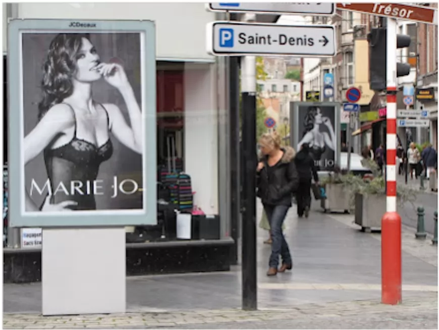 Lyon : les pubs sur la lingerie féminine visées par des tracts d’un collectif