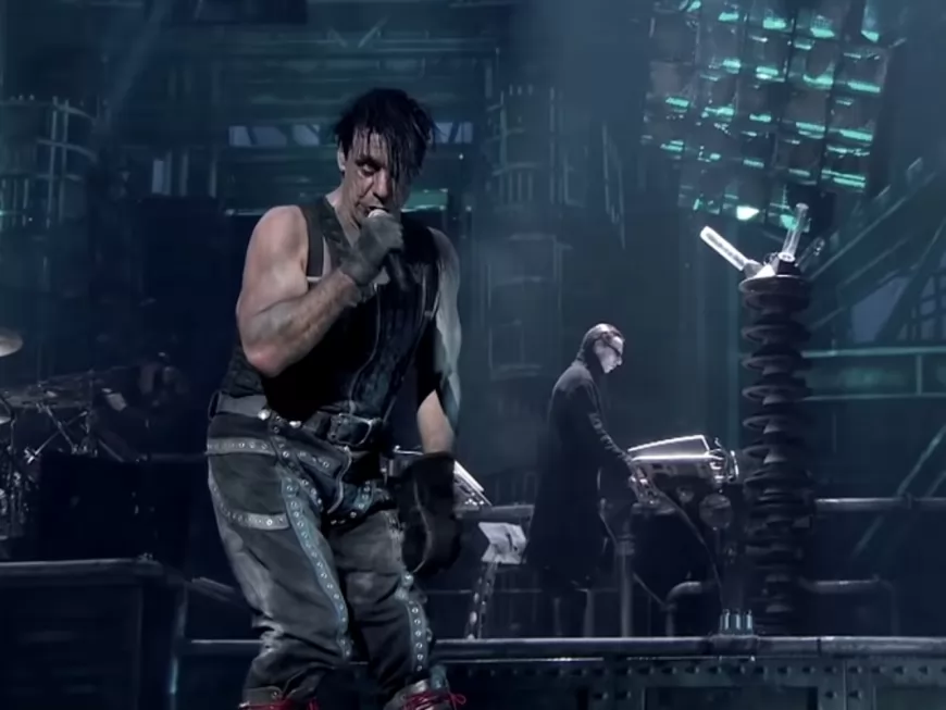Rammstein en concert au Groupama Stadium en 2020