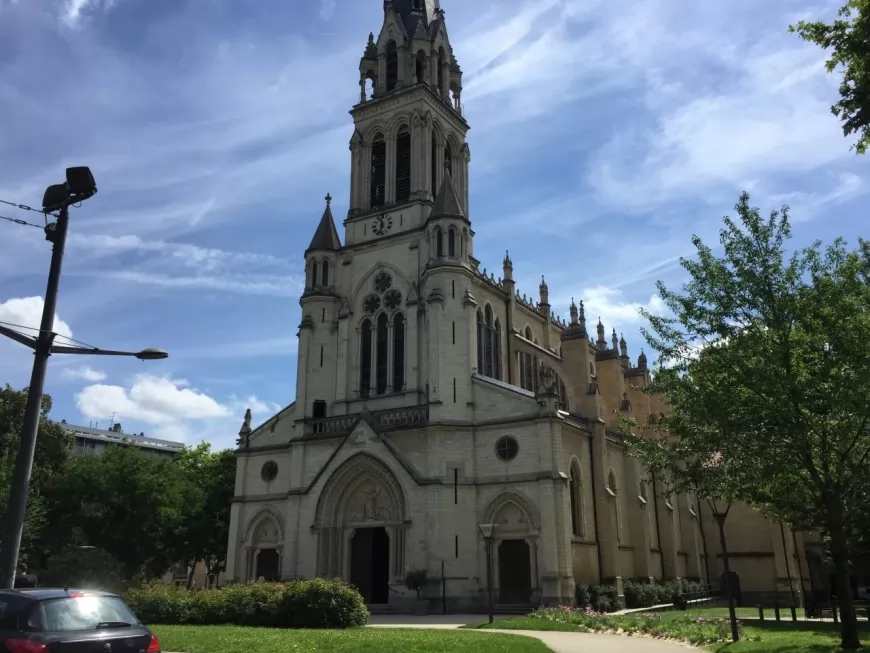 Lyon : une église évacuée à cause d'un court-circuit