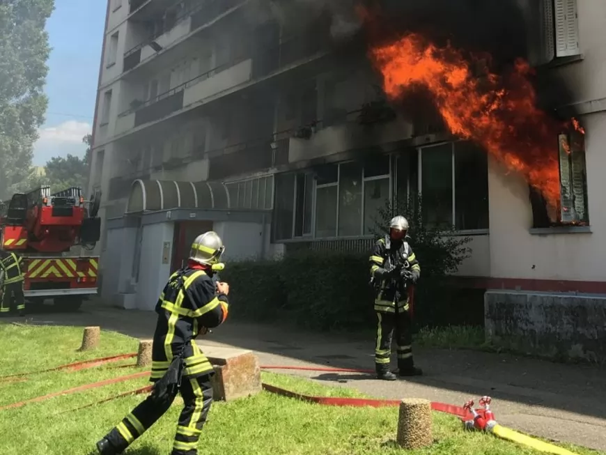 Incendie dans un immeuble à Villeurbanne :  deux explosions mais pas de blessés