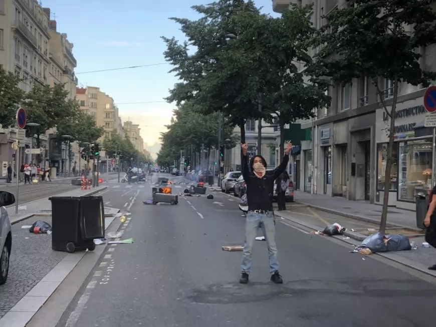 Lyon : 1100 manifestants contre les violences polici&egrave;res, quelques tensions