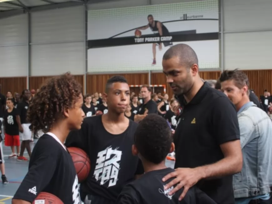 Tony Parker s’installe à Lyon et avance sur son projet d’académie de basket