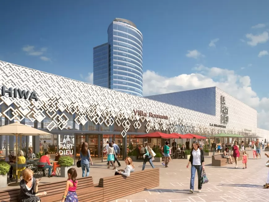 Lyon : arbres, réalité virtuelle et restaurants sur le toit-terrasse du centre commercial Part-Dieu