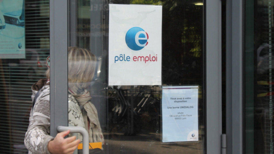 Conseillère de Pôle Emploi abattue dans la Drôme : toutes les agences fermées au public dans le Rhône