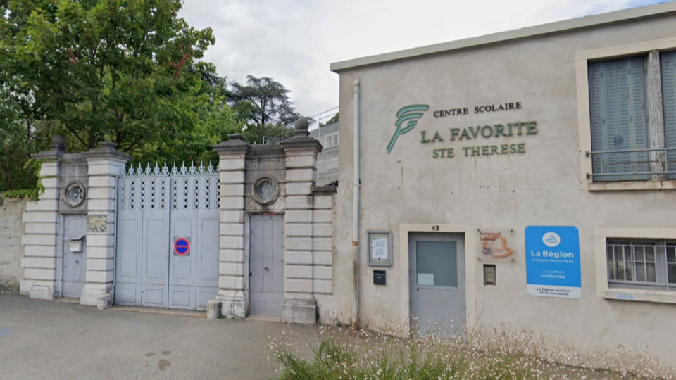 Lyon : des dizaines de collégiens en viennent aux mains à la sortie de l'école