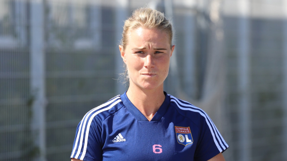 OL féminin : Amandine Henry éloignée des terrains au moins 15 jours