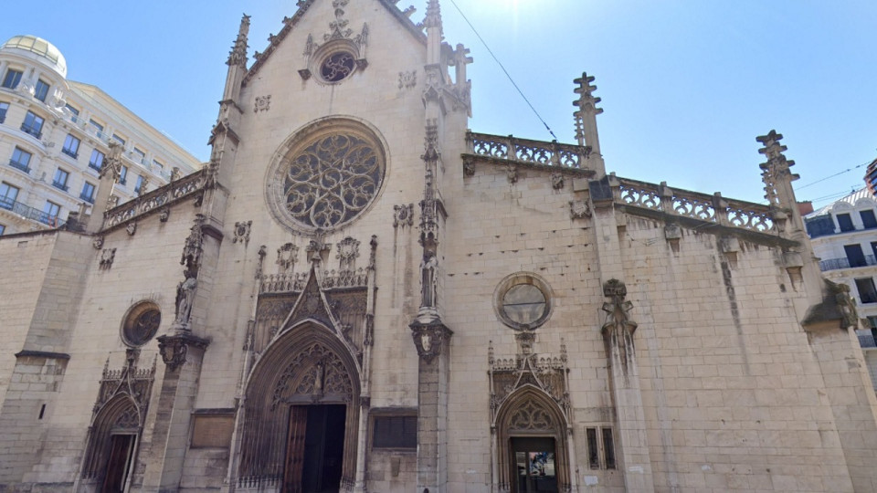 Lyon : il entre dans une église et menace de mort l’employé