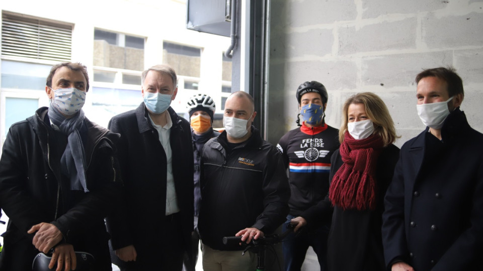 Lyon : Bruno Bernard et Grégory Doucet accueillent Barbara Pompili sans enthousiasme