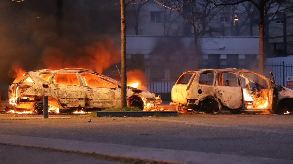 Violences urbaines à Bron : "Le temps du laxisme est terminé", affirme Jérémie Bréaud