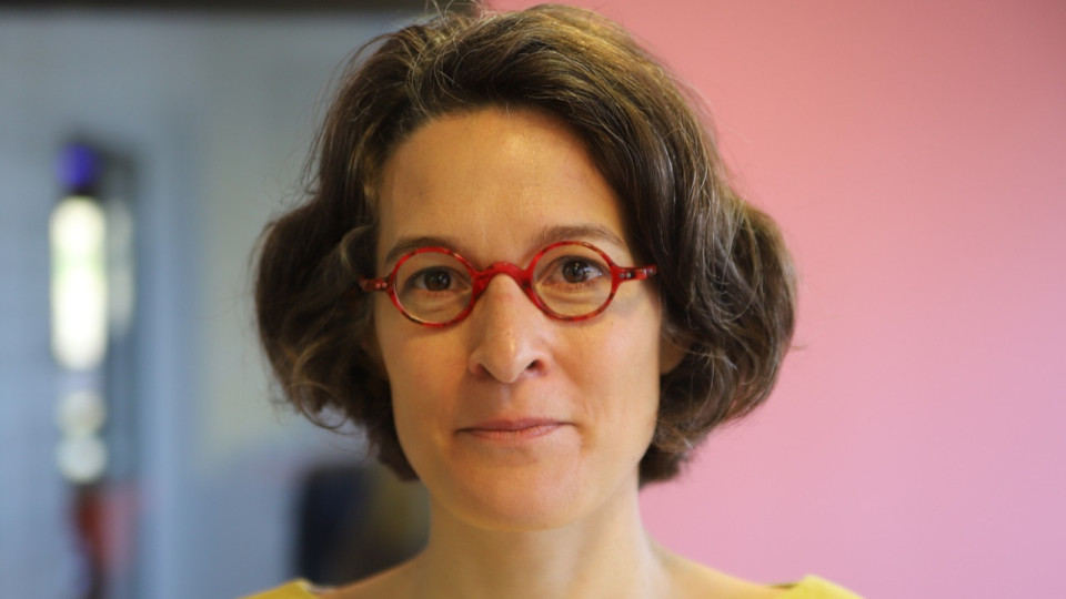 Emeline Baume : "Revenu de solidarité jeune : on parle de dignité, pas de s’acheter un véhicule"