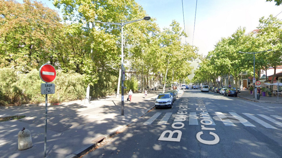 Lyon : le stationnement sur les trottoirs du boulevard de la Croix-Rousse, c’est fini !