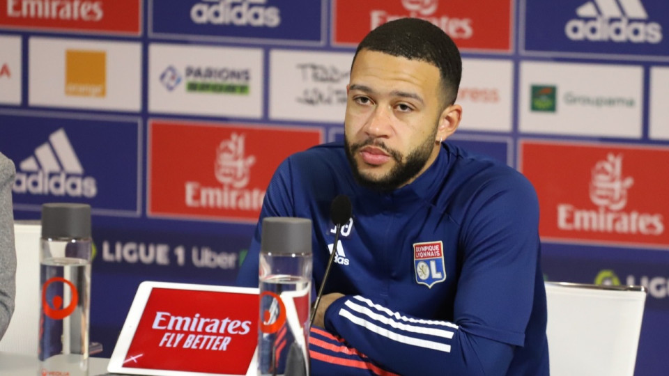 OL : Memphis aurait déjà trouvé un accord avec le FC Barcelone 
