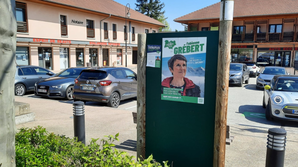 Régionales : une plainte déposée par un maire contre Fabienne Grébert (EELV) et son affichage sauvage
