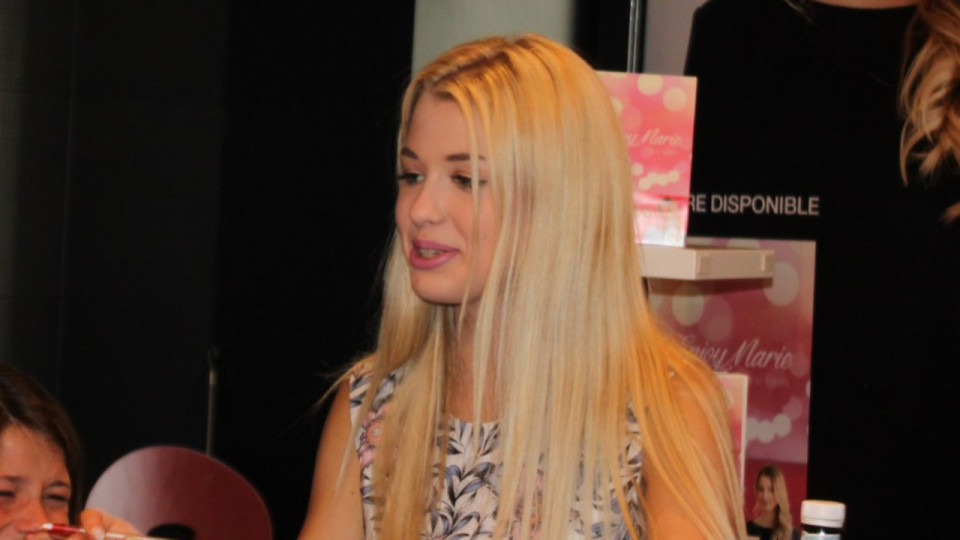 La Youtubeuse lyonnaise EnjoyPhoenix confie avoir été victime d'abus sexuels