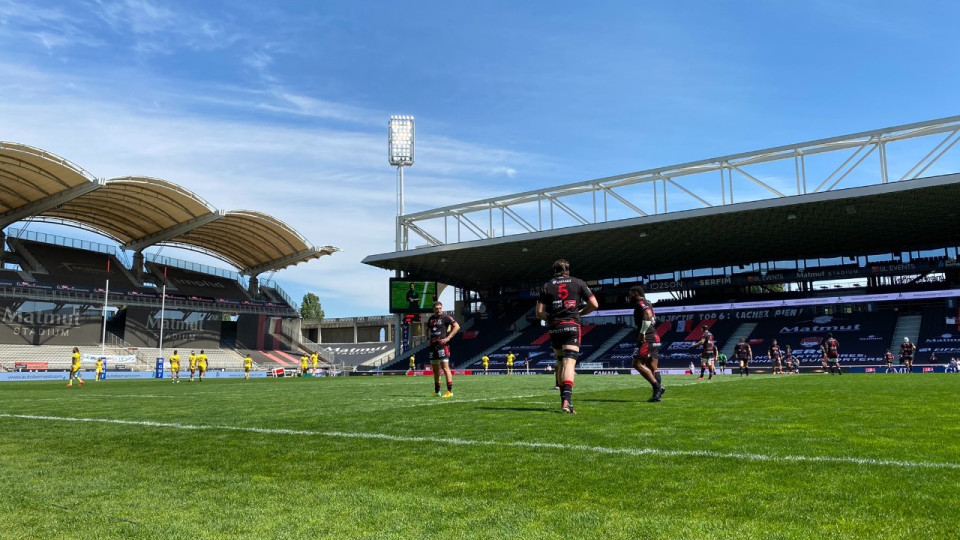 Top 14 : le LOU Rugby bat Clermont et s'offre le droit de rêver (41-30)