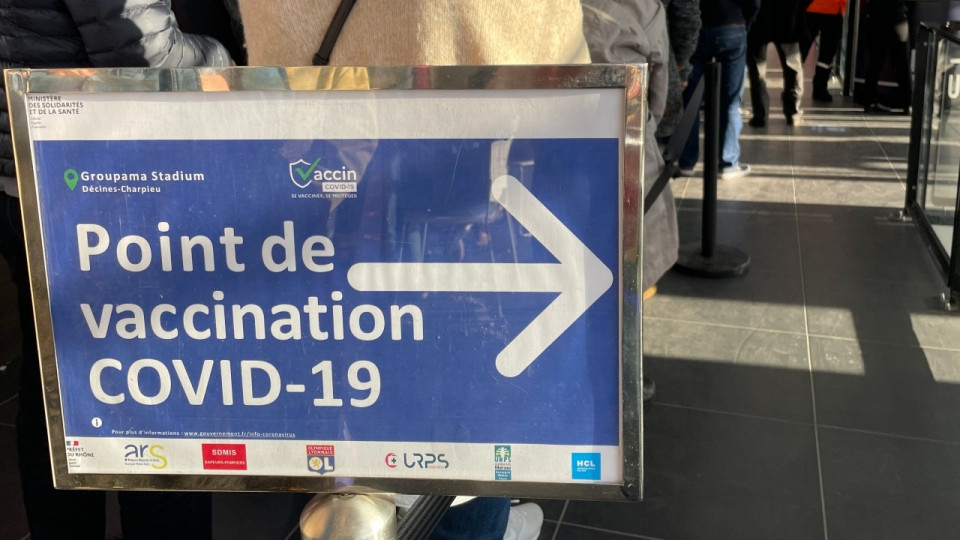 La vaccination au Groupama Stadium prolongée d’une journée
