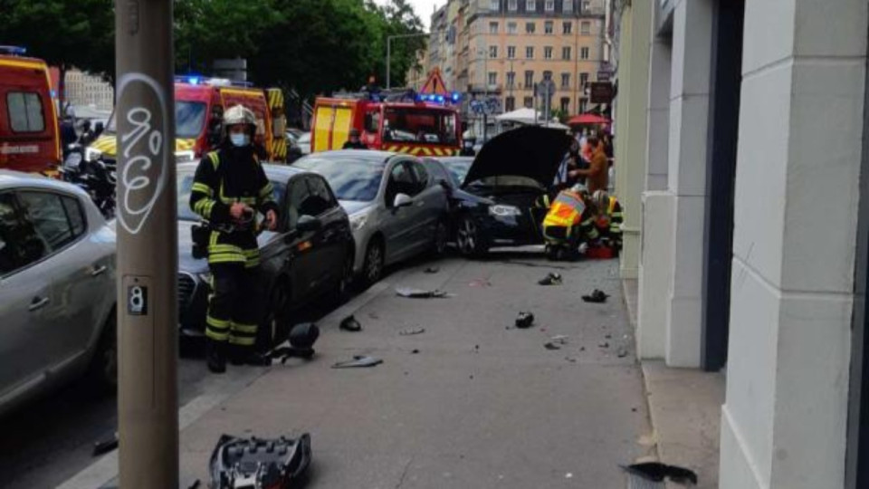 Violent accident à Lyon : les blessés ne sont plus entre la vie et la mort, le scooter n’était pas assuré