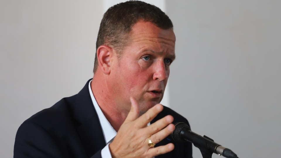 Cédric Van Styvendael et 21 autres élus de gauche appellent à un référendum pour réformer l'hôpital