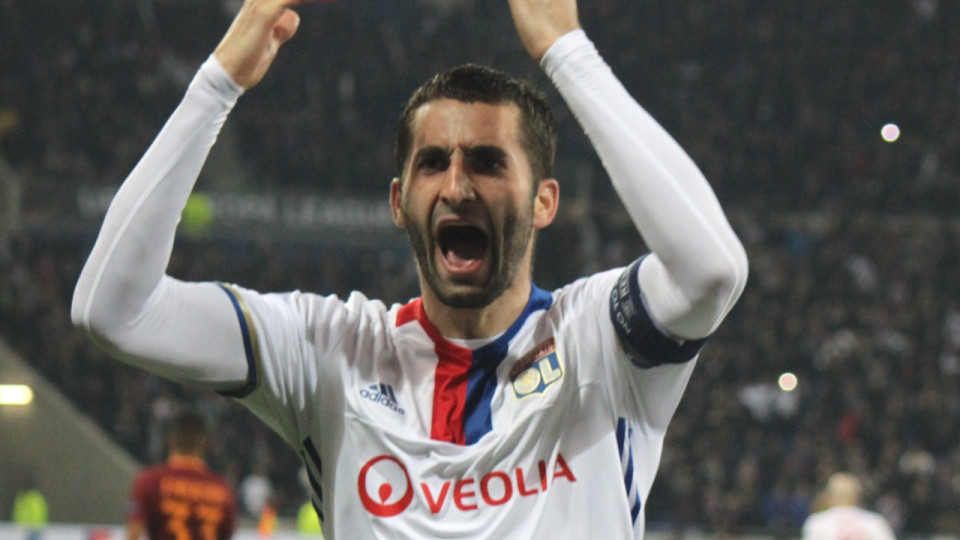 OL : l'ex-capitaine Maxime Gonalons prêt à revenir à Lyon ?