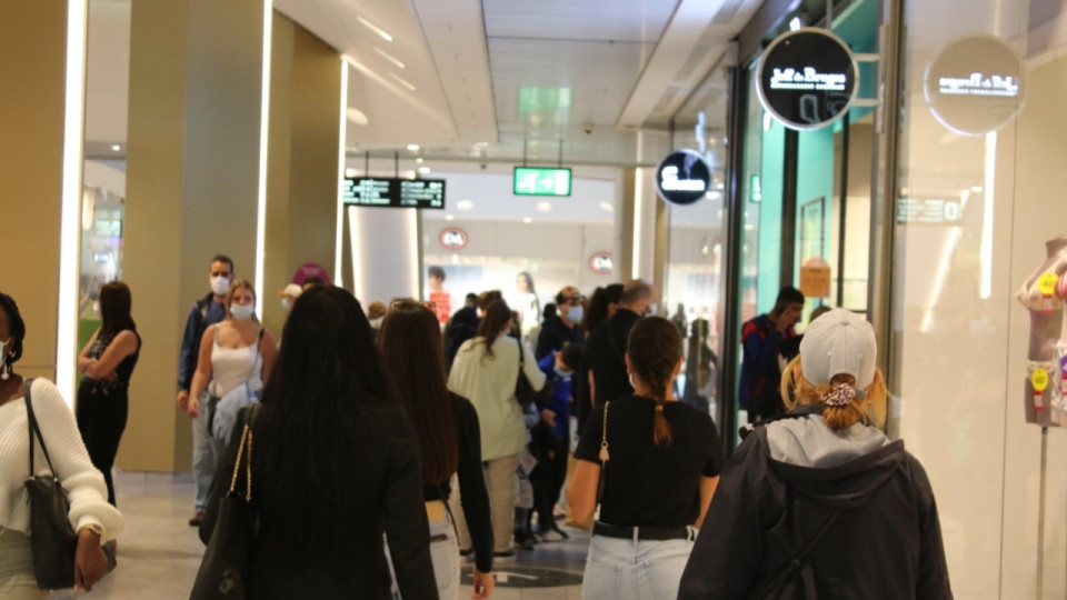 Lyon : le centre commercial de la Part-Dieu demande un délai supplémentaire pour l'application du pass sanitaire