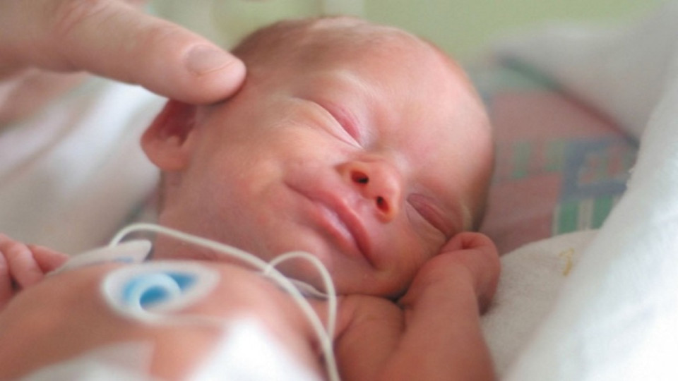 Bébé abandonné dans un sac-poubelle près de Lyon : la mère laissée libre