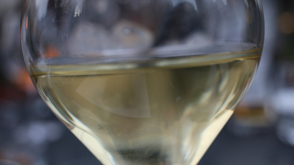 Pr&egrave;s de Lyon : il boit trop pour f&ecirc;ter la naissance de son fils, il termine dans un rond-point