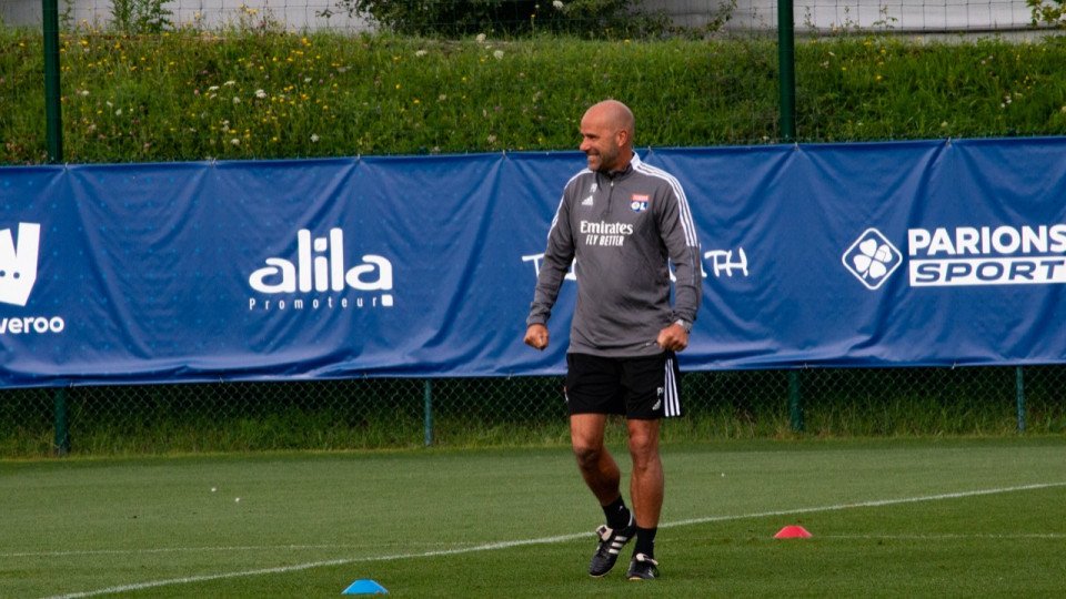 OL - Brest : début de partie pour Peter Bosz