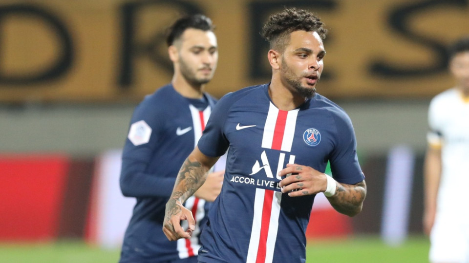 Mercato : l’OL cible Layvin Kurzawa (PSG)