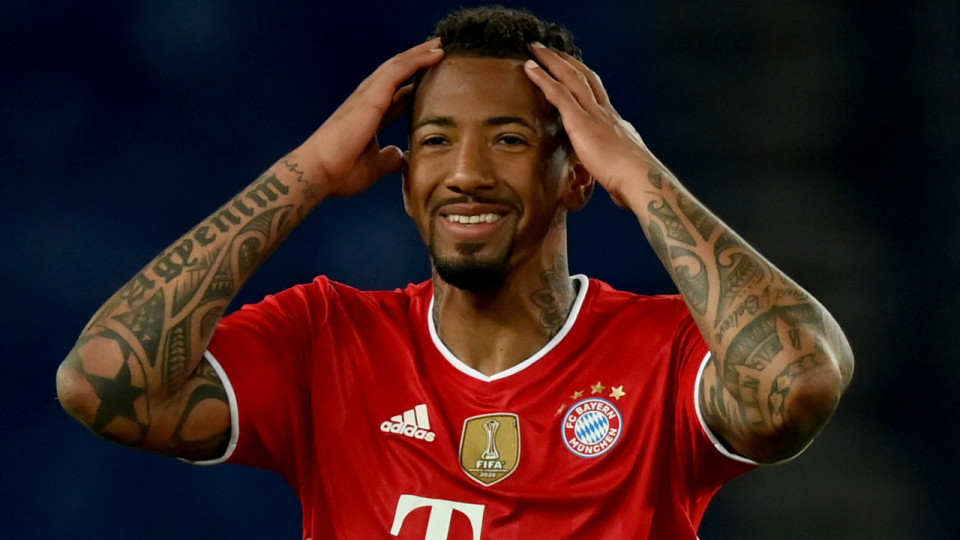 Jérôme Boateng à l'OL : pas de panique, il peut signer après la fin du mercato !