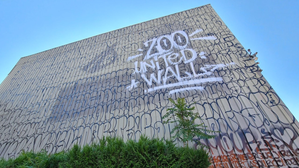 Zoo United Wall : la fresque participative aux 15 000 tags se dévoile à Villeurbanne