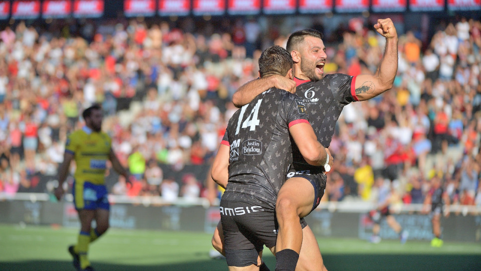 Le LOU lance solidement sa saison contre Clermont (28-19)