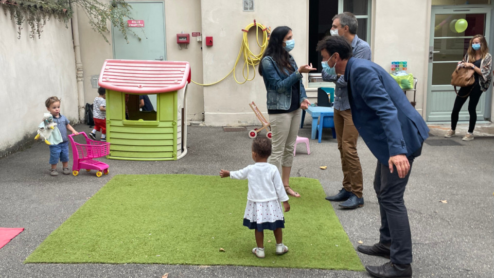 Lyon : la municipalité s'engage pour réduire les perturbateurs endocriniens dans les crèches