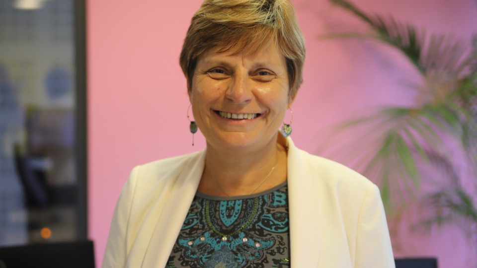 Béatrice Vessiller : "Il faut réduire la place de la voiture sur le quai de la rive droite du Rhône"