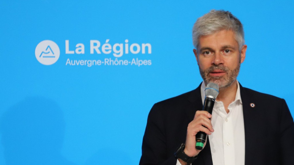 Auvergne-Rhône-Alpes : l'écriture inclusive "définitivement bannie" par les équipes de Laurent Wauquiez