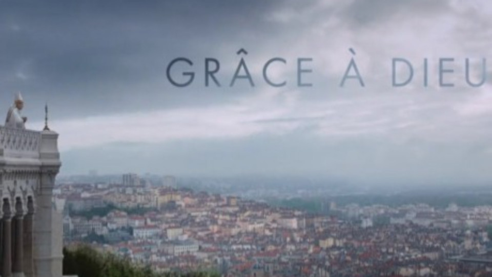 Un peu moins de 2 millions de téléspectateurs pour la première diffusion en clair de Grâce à Dieu