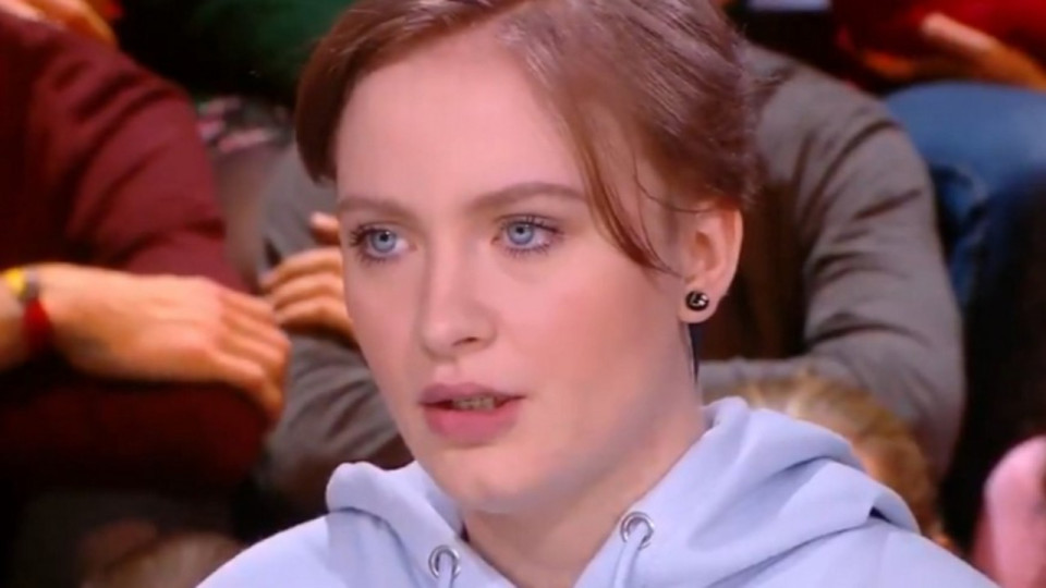 Menacée et insultée lors d'un live par une chanteuse, Mila va porter plainte