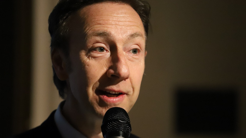 Stéphane Bern va fuir Paris la "poubelle" et le "laisser-aller général" des Parisiens