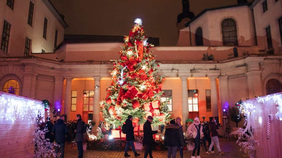 Lyon : un premier marché de Noël en toute intimité pour le Grand Hôtel-Dieu