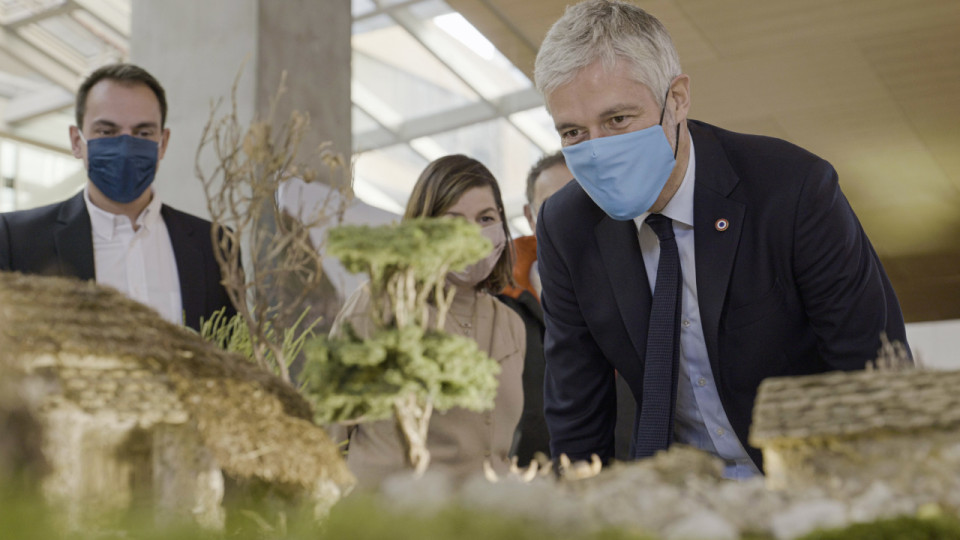 Lyon : une exposition de crèches à l'Hôtel de Région pour les fêtes de Noël