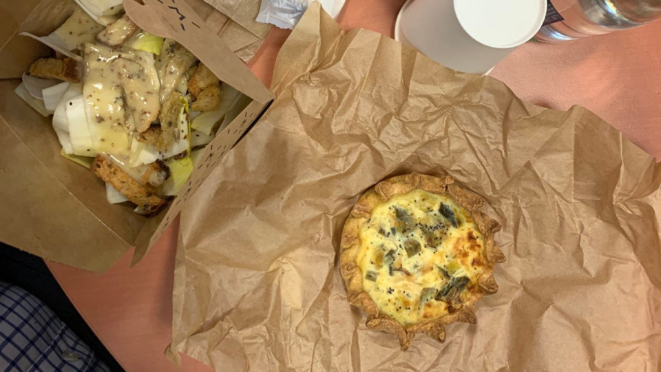 Métropole de Lyon : le repas végétarien servi aux élus fait aussi débat