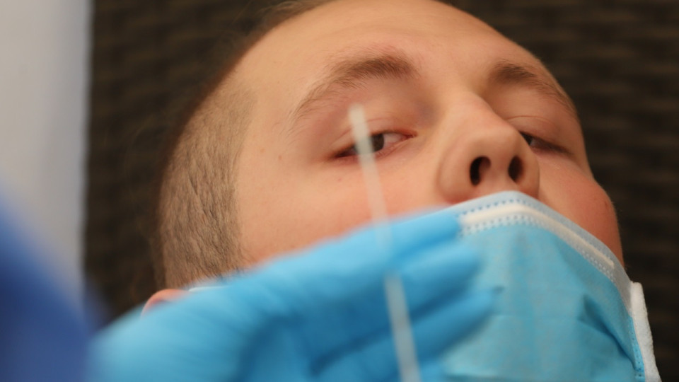 Auvergne-Rhône-Alpes : le RN demande à Laurent Wauquiez de dépister gratuitement la population à l’approche des fêtes