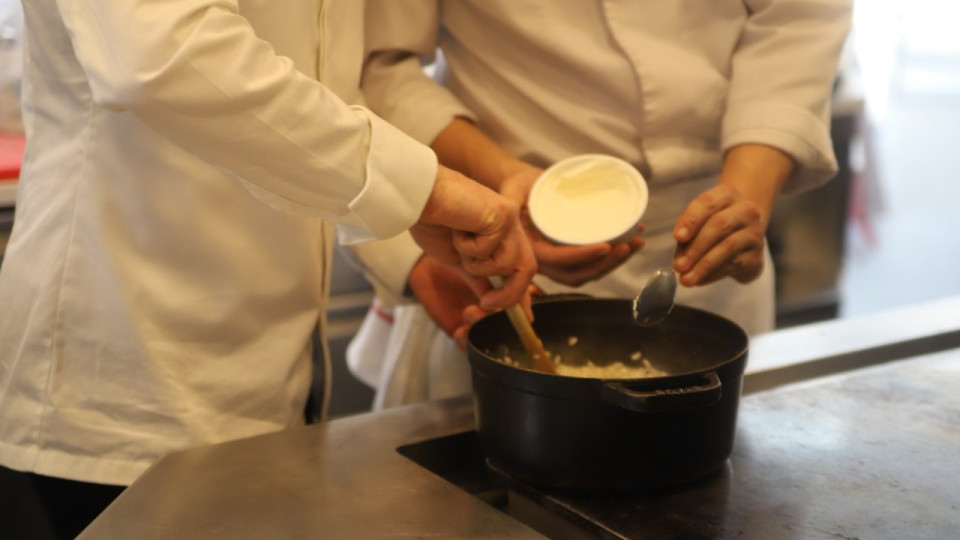 Op&eacute;ration F&ecirc;tes de fin d'ann&eacute;e : des restaurants, commerces et grandes surfaces contr&ocirc;l&eacute;s dans le Rh&ocirc;ne