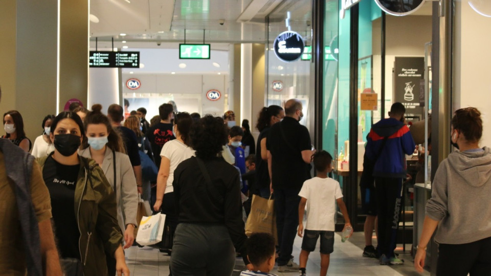 Covid à Lyon : une dernière opération nocturne de vaccination à la Part-Dieu
